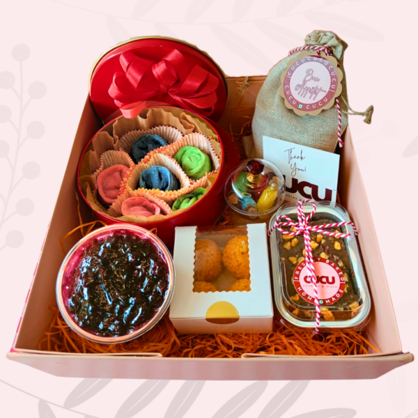 Holi Gift Hamper